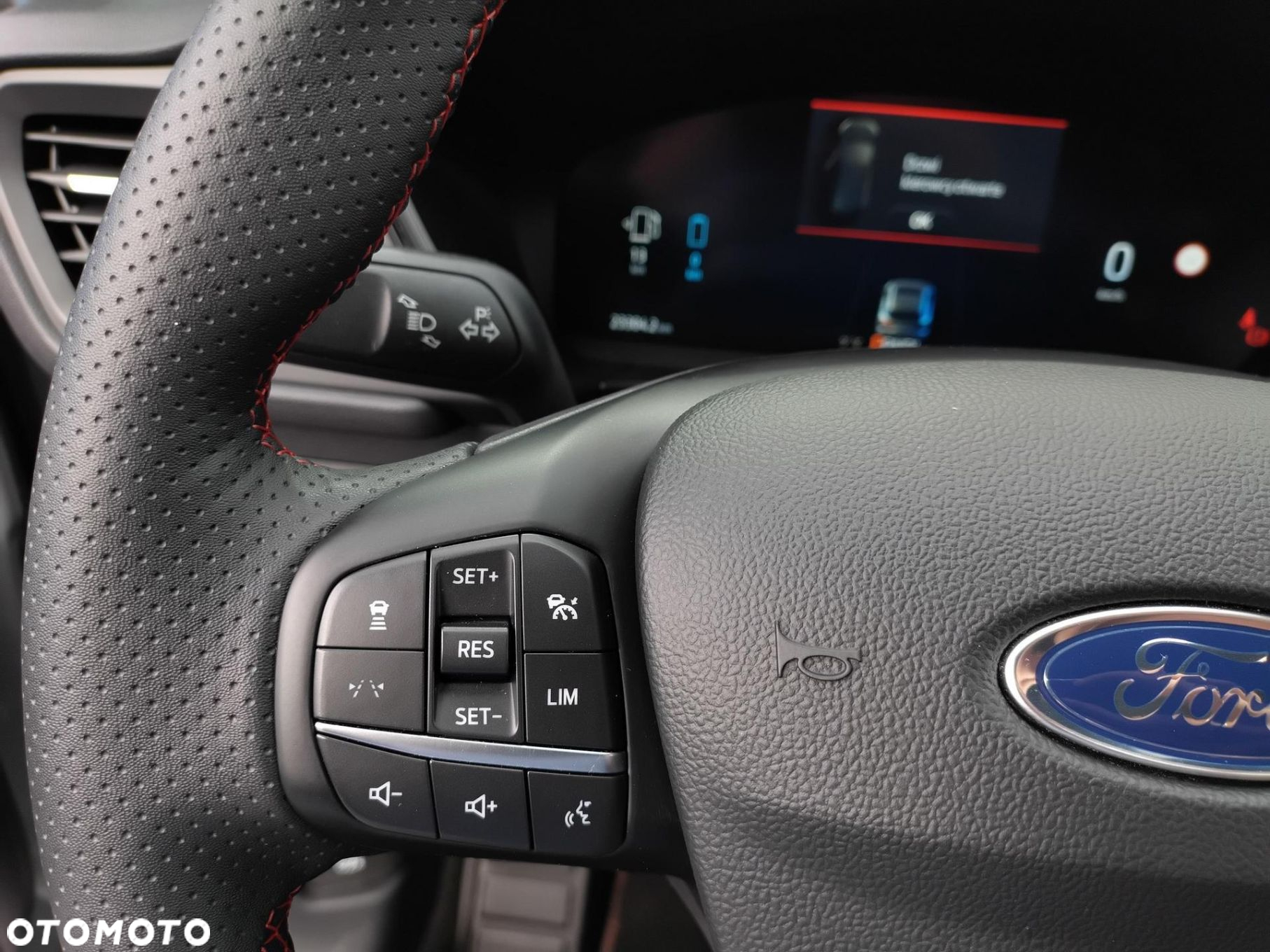 Ford Kuga 2.5P PHEV FWD ST-Line X eCVT - 13