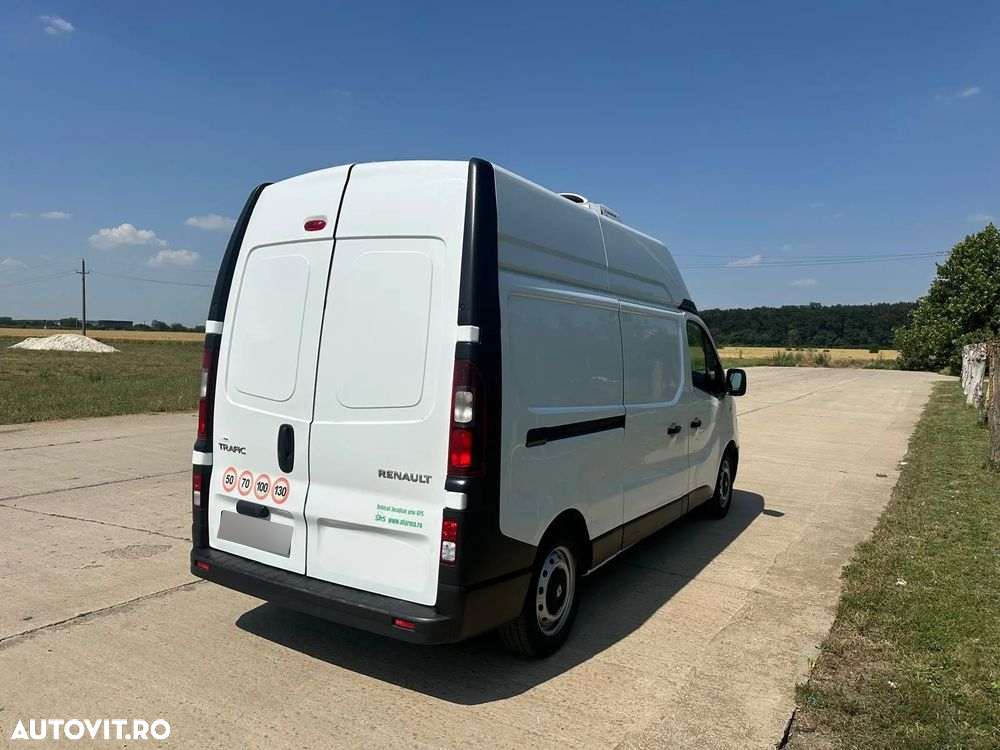 Renault TRAFIC - 3