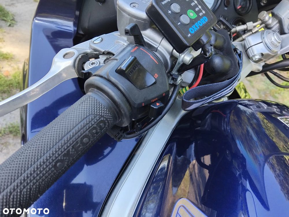 Honda VFR - 11