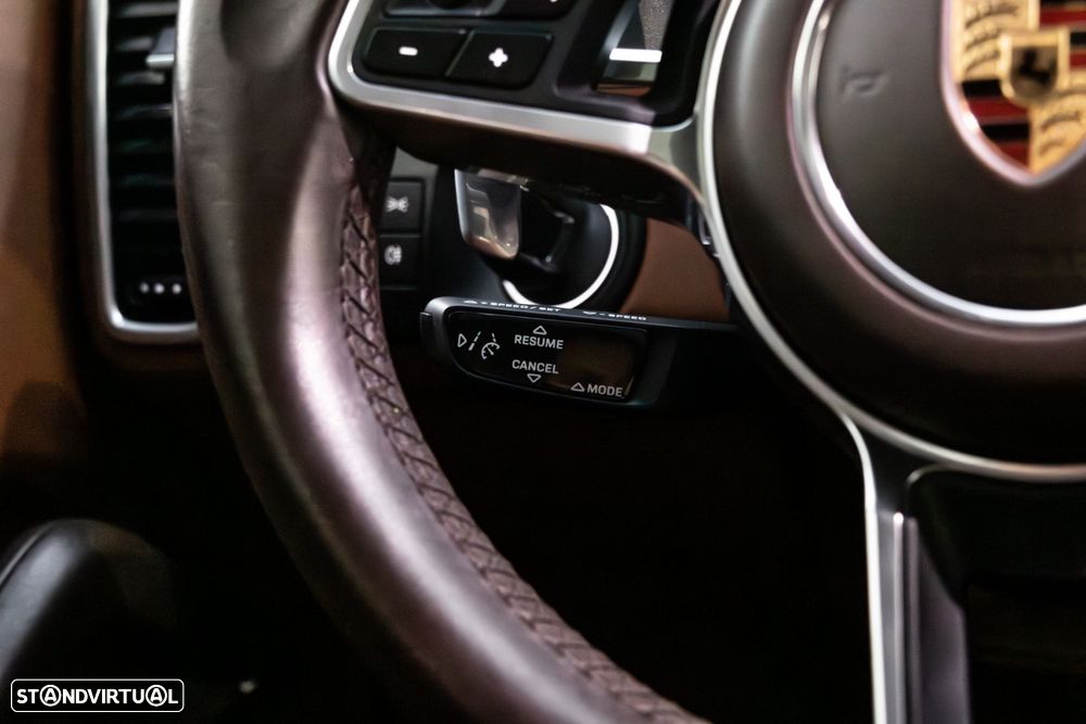 Porsche Cayenne Coupé - 30