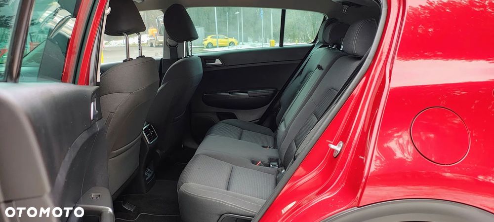 Kia Sportage 1.6 GDI 2WD ISG Edition 7 - 9