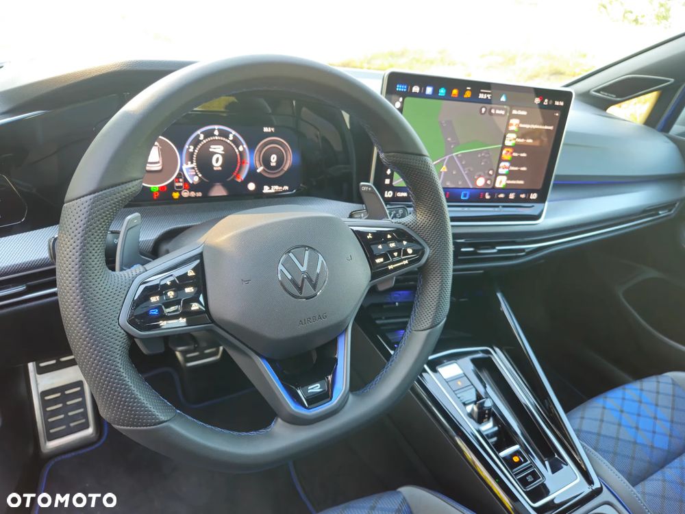 Volkswagen Golf 2.0 TSI 4Motion R DSG - 23