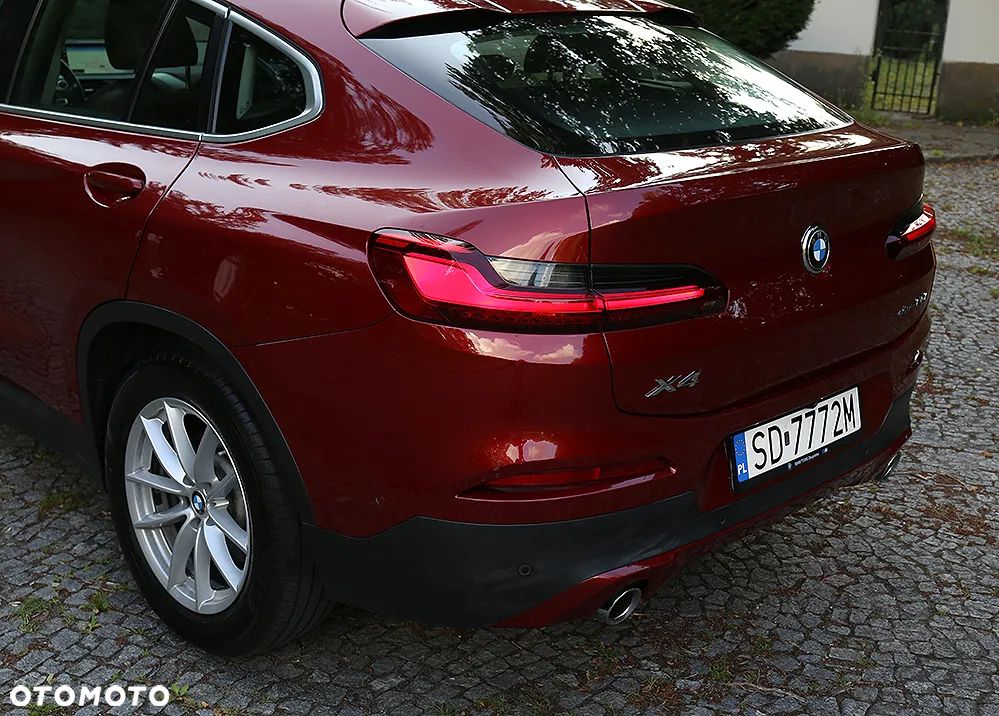 BMW X4 xDrive20i xLine sport - 30