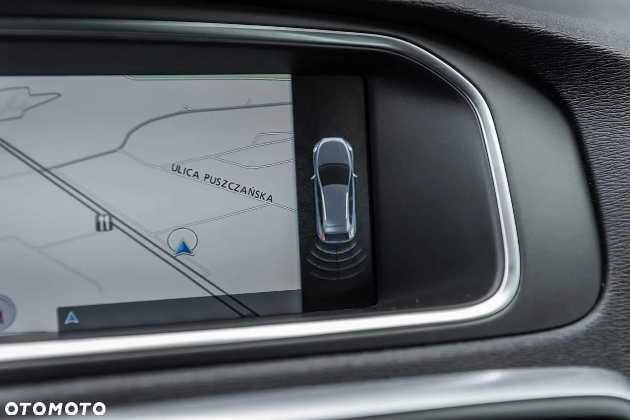 Volvo V40 Cross Country - 21