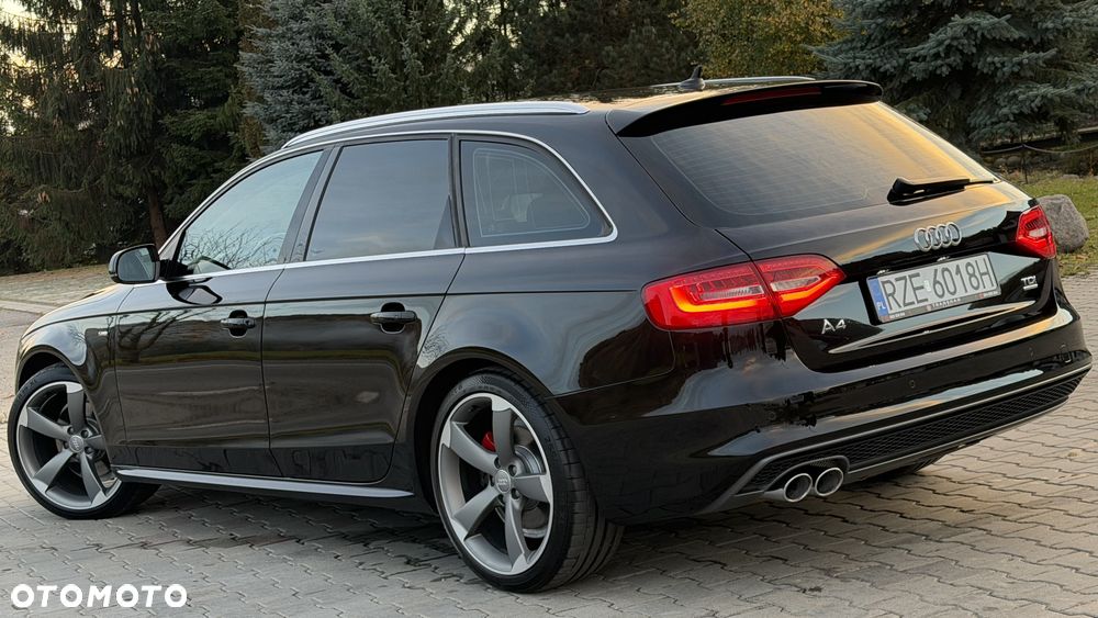 Audi A4 Avant 2.0 TDI DPF quattro S tronic S line Sportpaket - 27