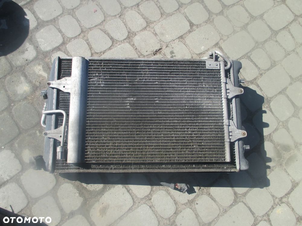 chłodnica wody klimatyzacji wentylator Polo 4 1.6B - 1
