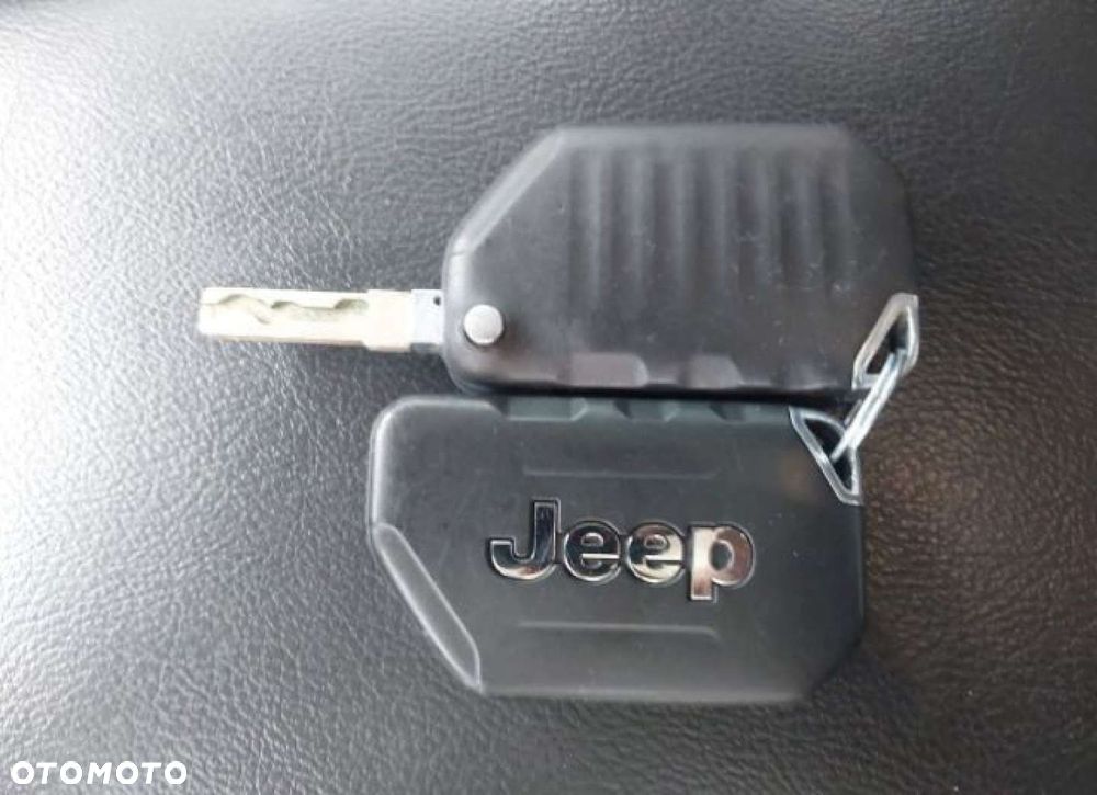 Jeep Wrangler - 15