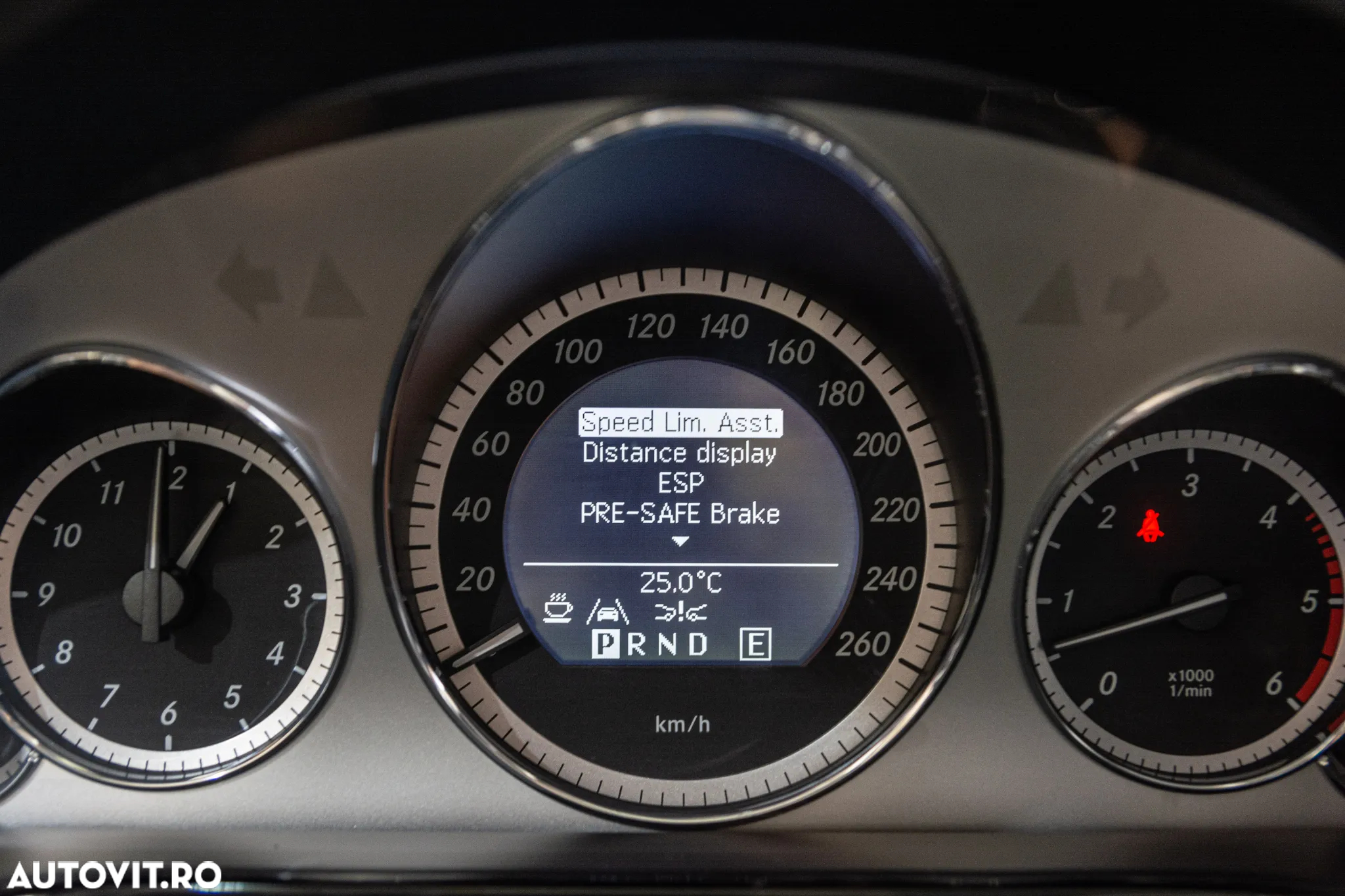 Mercedes-Benz E 300 CDI BlueEfficiency Aut. - 19