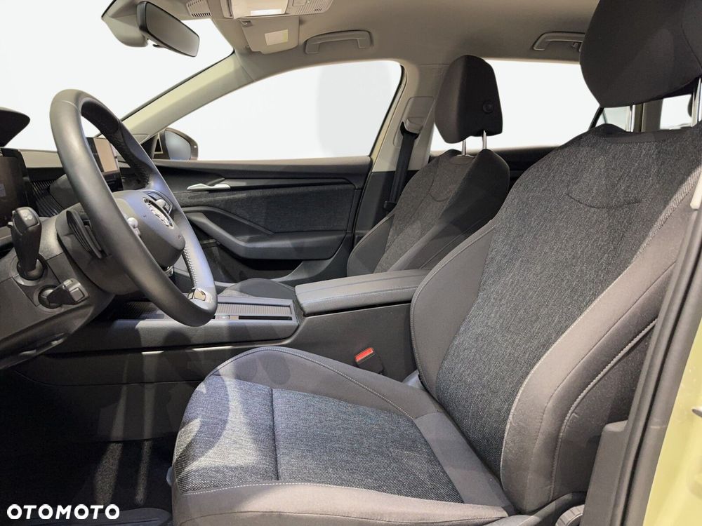 Skoda Superb 2.0 TDI SCR Essence DSG - 11