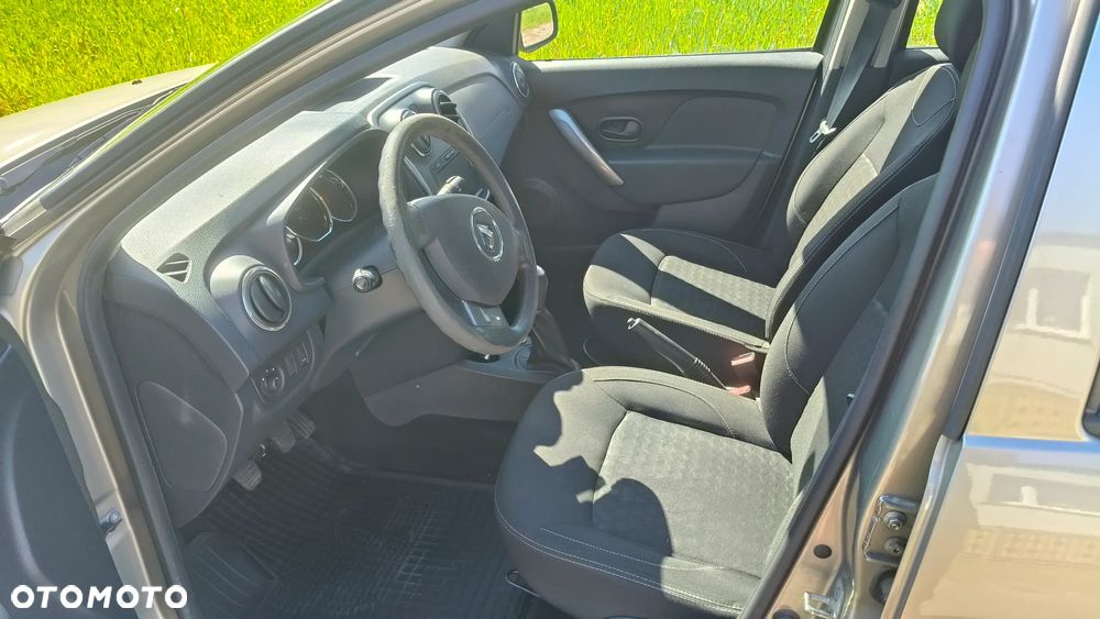 Dacia Sandero - 9