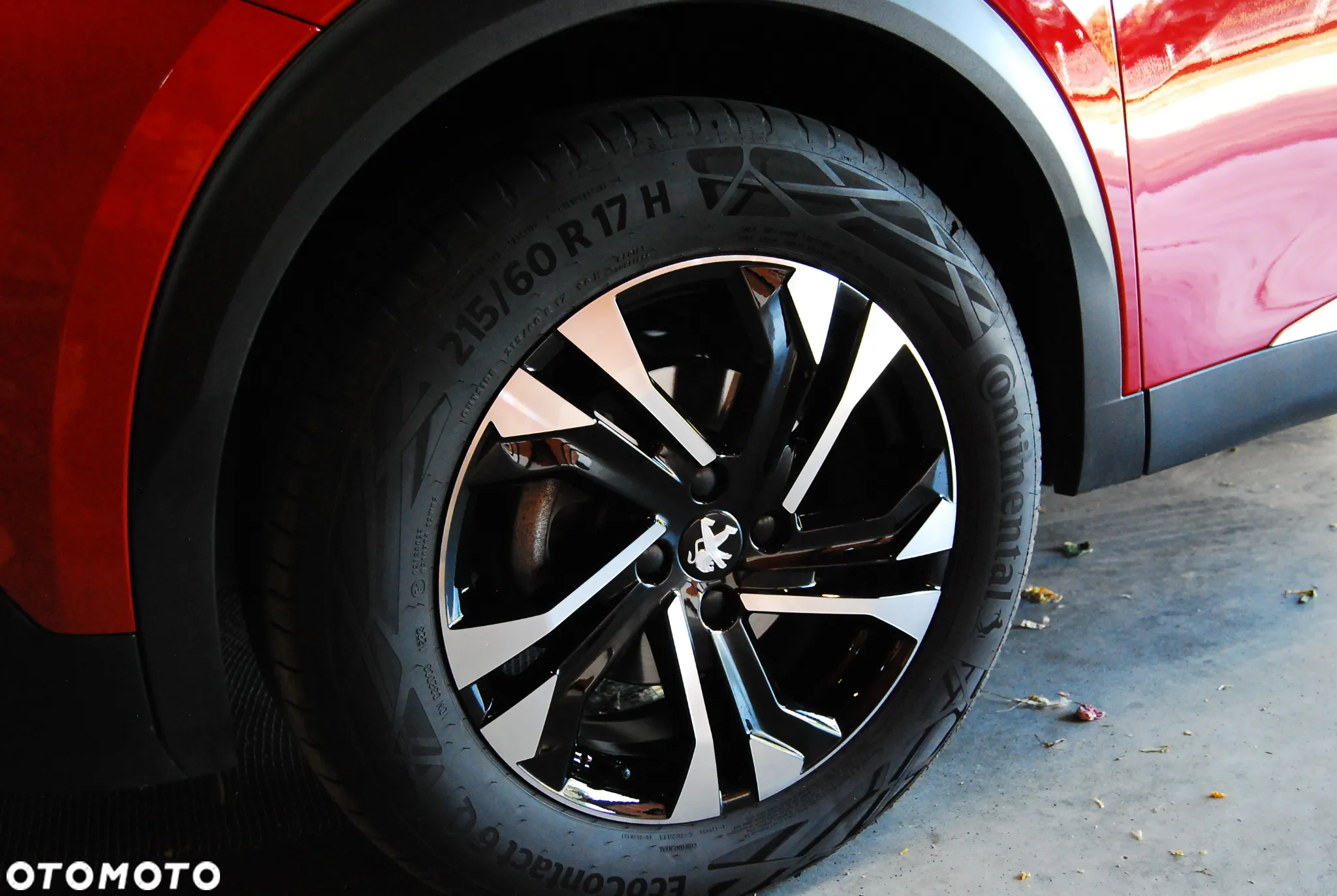 Peugeot 2008 PureTech 100 Stop&Start Allure - 17