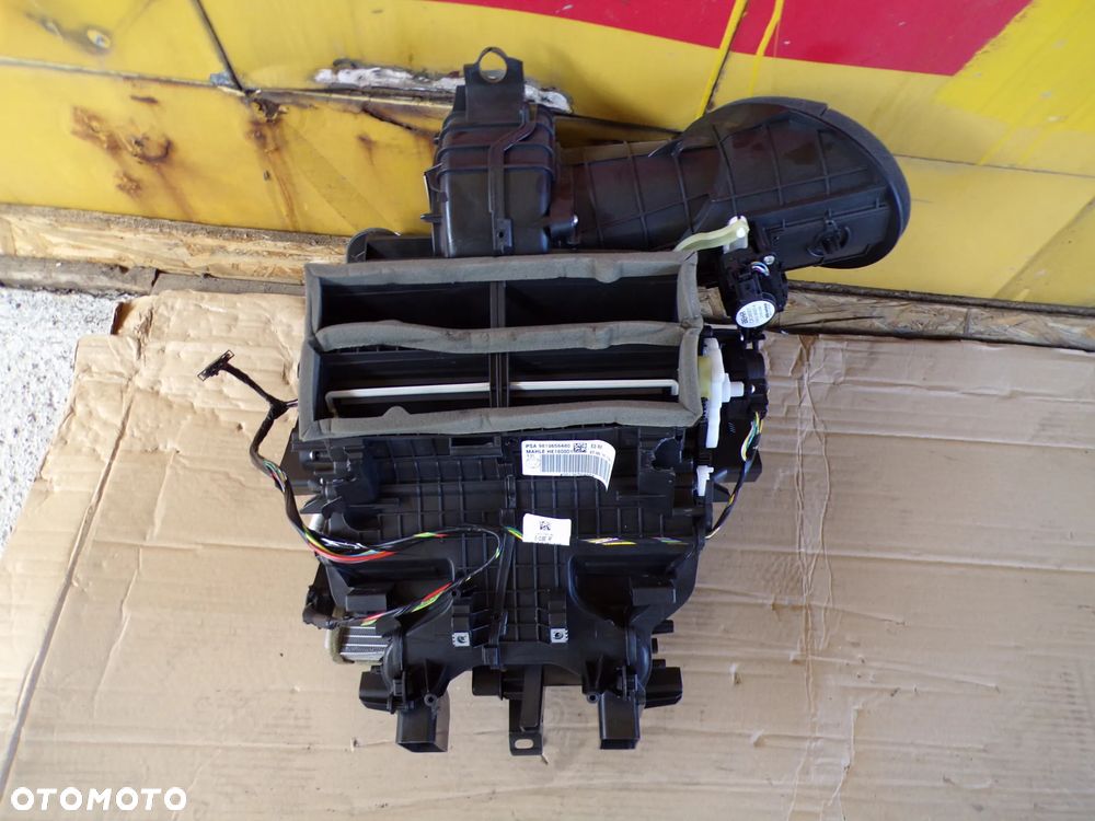 NAGRZEWNICA CITROEN C4 CACTUS 1.2 VTI 9819656480 - 1