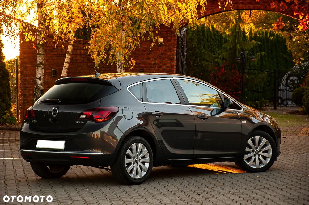 Opel Astra 1.6 ECOTEC DI Turbo ecoFLEX Start/Stop Exklusiv - 19