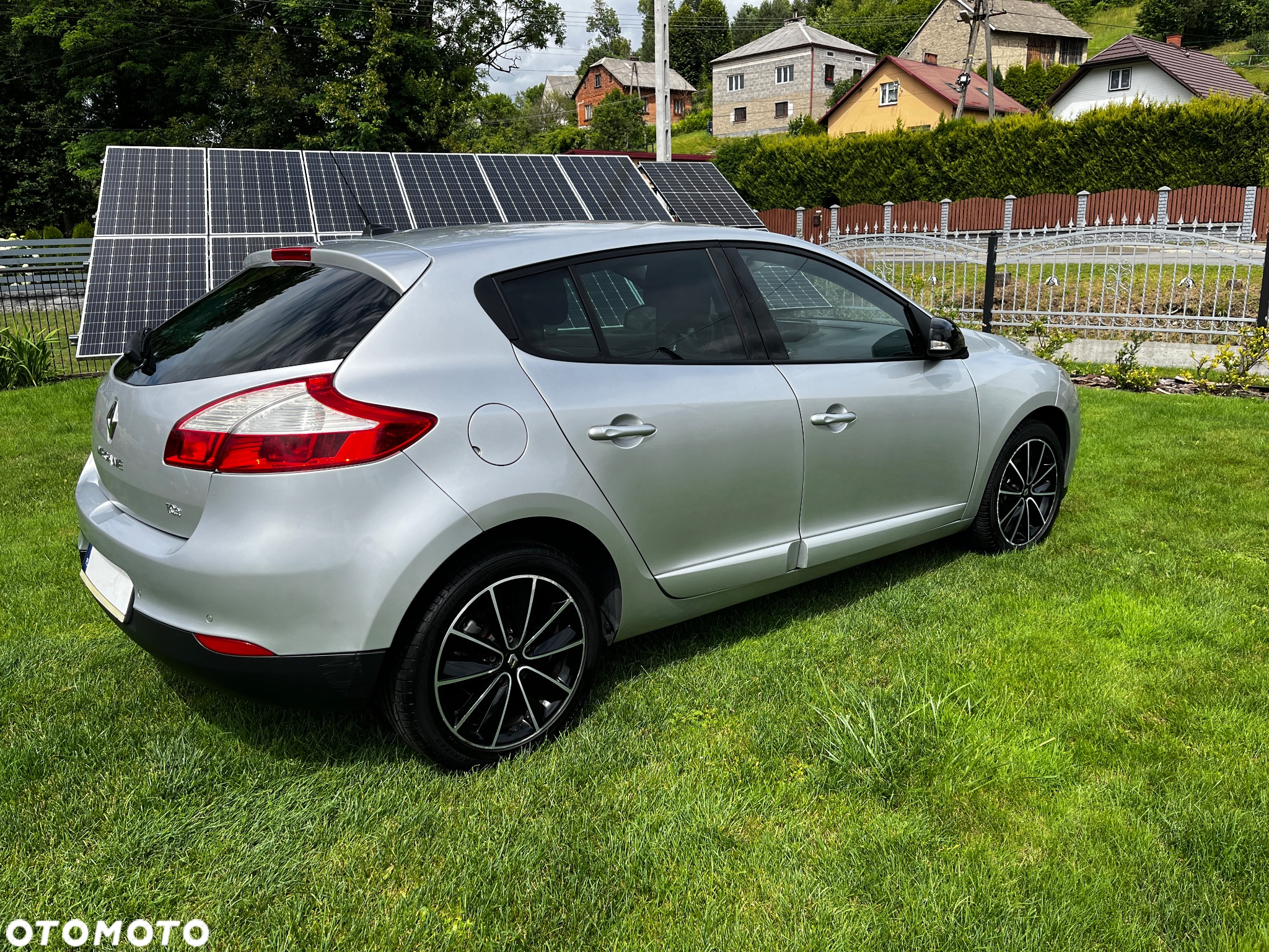 Renault Megane Grandtour ENERGY TCe 115 Start & Stop Bose Edition - 5