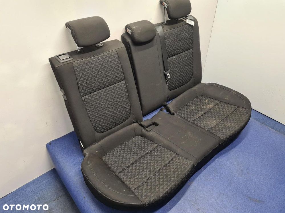 KIA RIO IV HB KANAPA TYLNA - 4