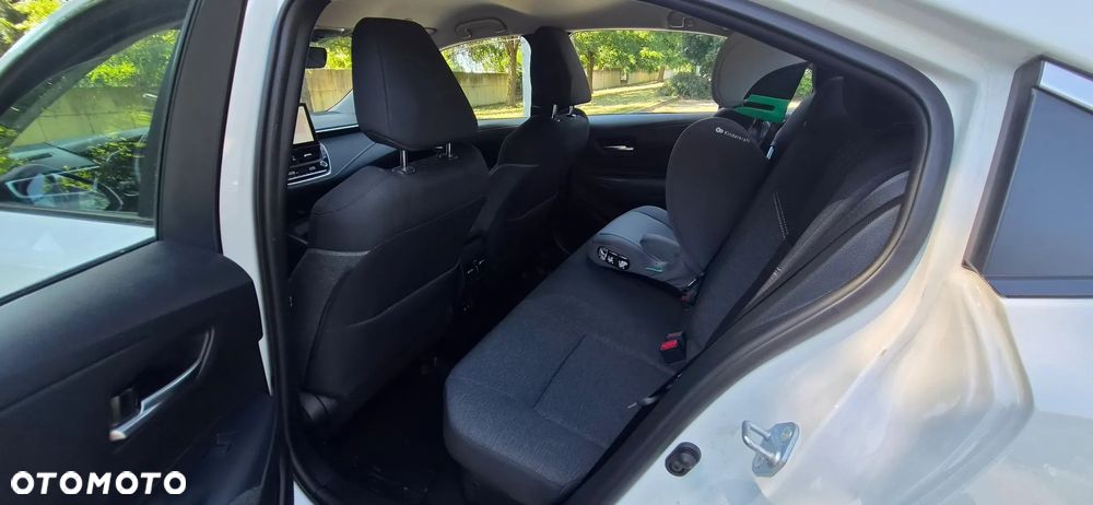 Toyota Corolla 1.8 Hybrid Comfort - 16