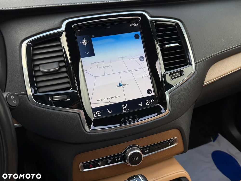 Volvo XC 90 D5 SCR AWD Inscription 7os - 12