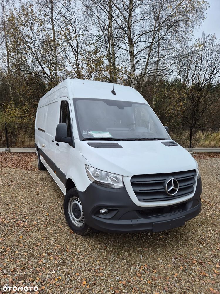 Mercedes-Benz Sprinter - 3