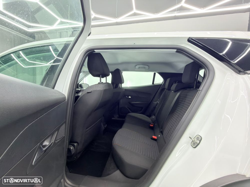 Peugeot e-2008 Active - 10