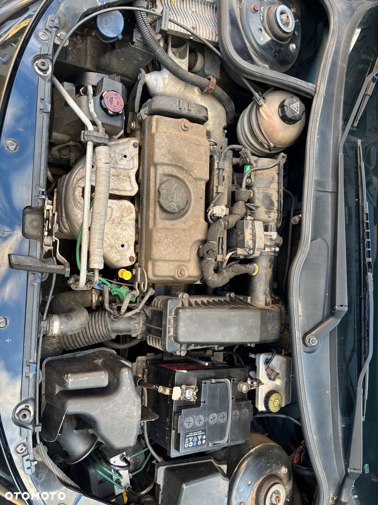 Peugeot 206 plus - 11