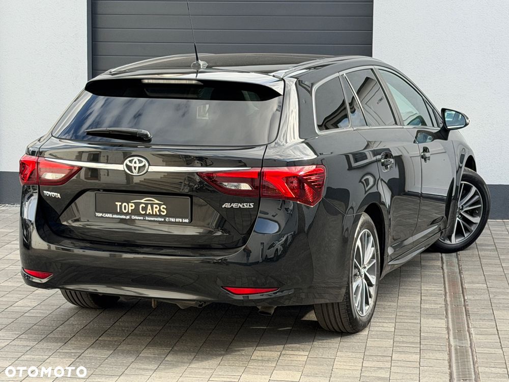 Toyota Avensis - 22