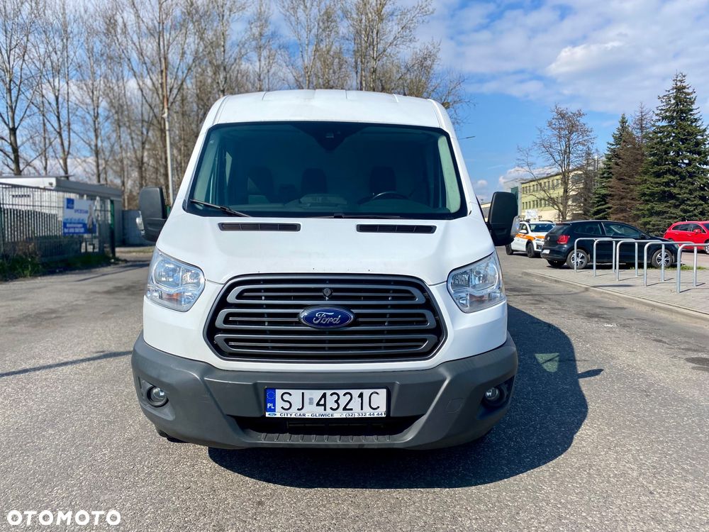 Ford Transit - 9