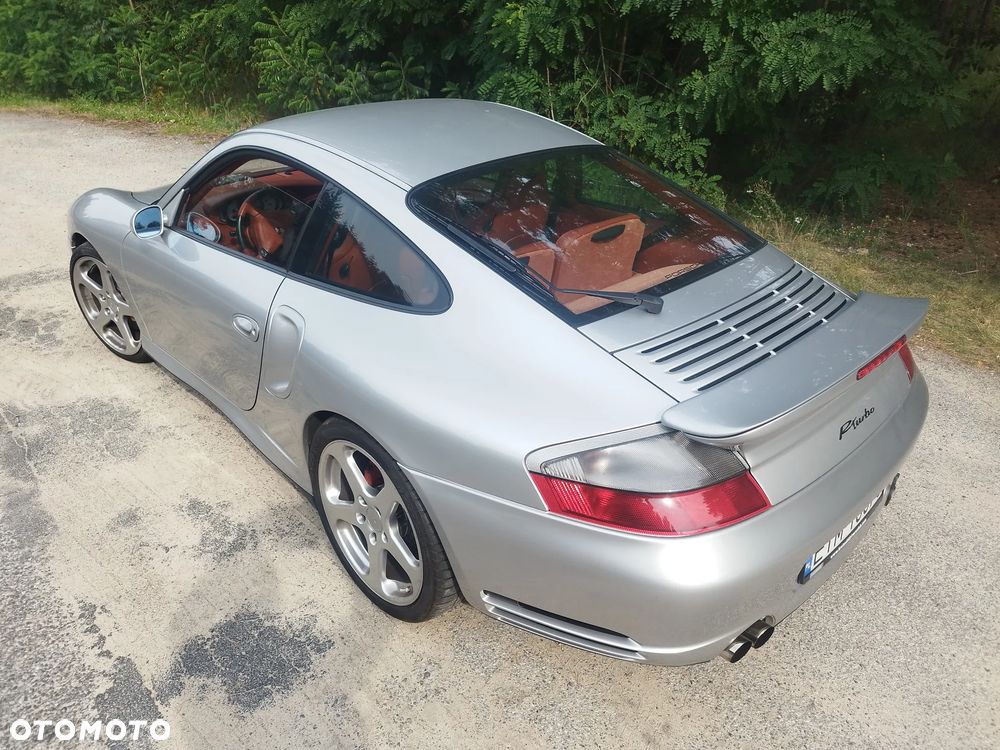 Porsche 911 - 4