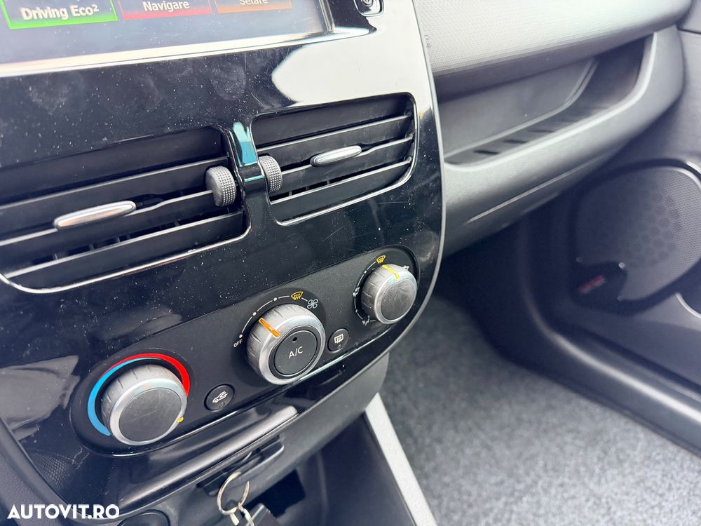 Renault Clio III 1.5dCi Night&Day - 11