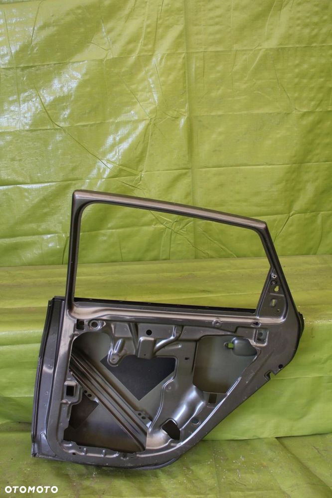 Drzwi Seat Ibiza Kombi 2008-2017r. tył prawy - 2