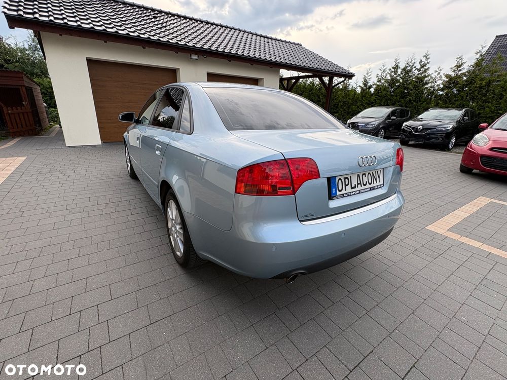 Audi A4 Limousine 1.6 - 12