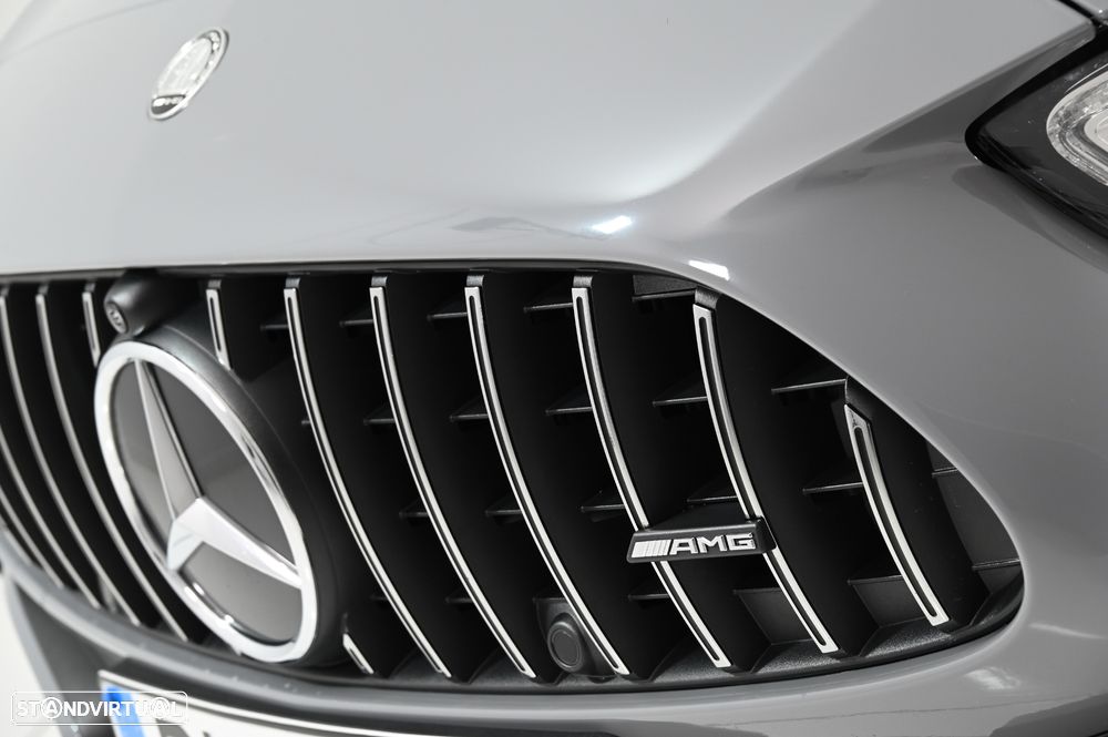 Mercedes-Benz C 63 AMG S E Performance 4Matic - 24