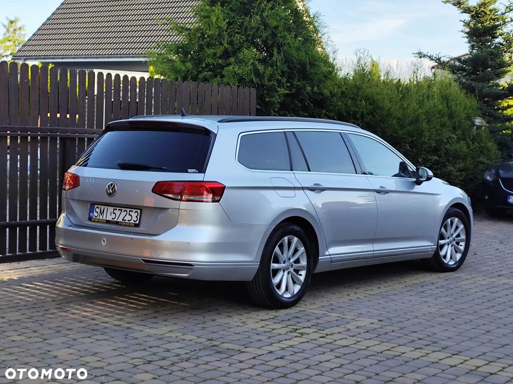 Volkswagen Passat Variant 2.0 TDI (BlueMotion Technology) Comfortline - 3