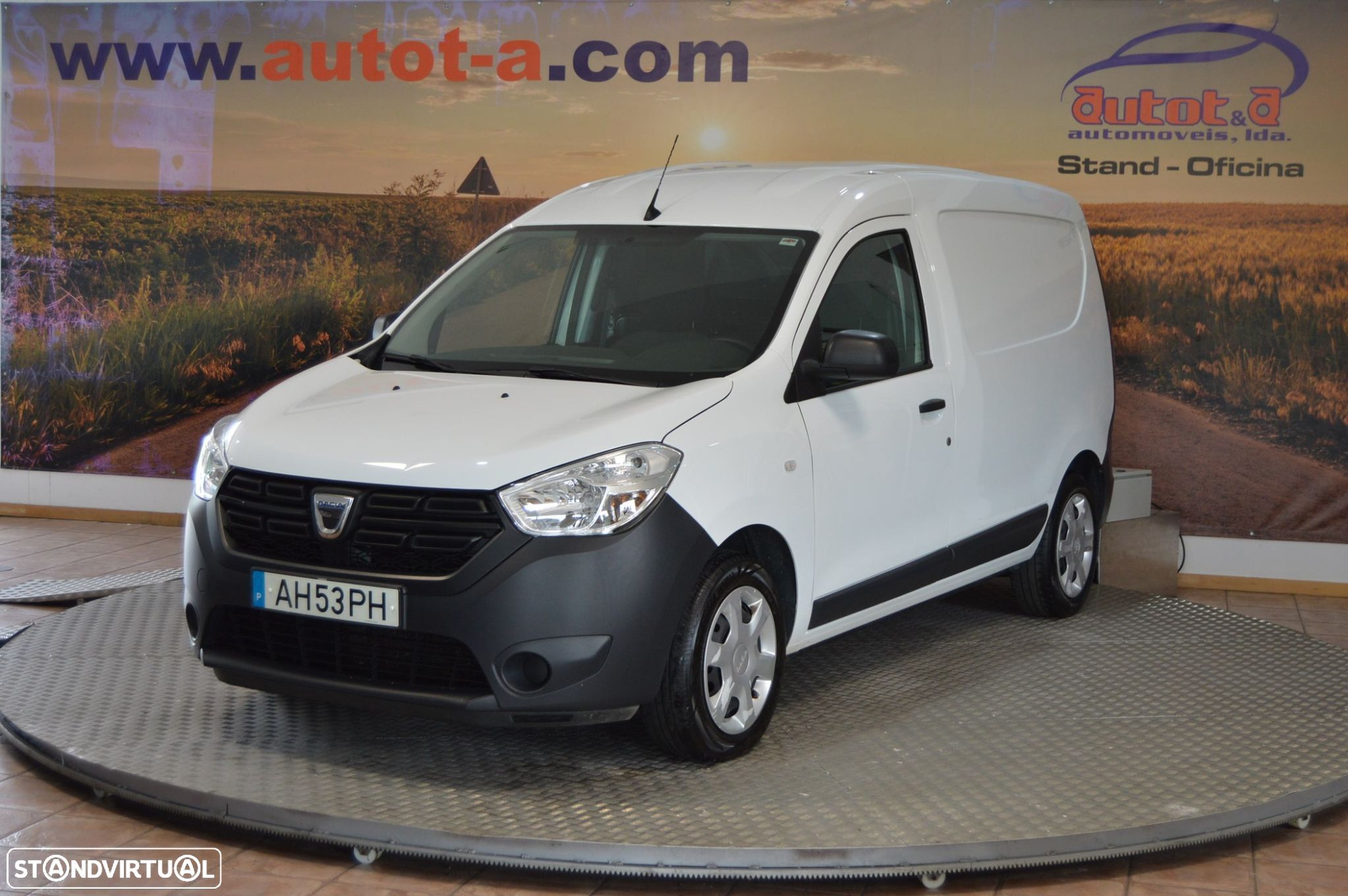 Dacia Dokker 1.5 dCi Work Edition - 1