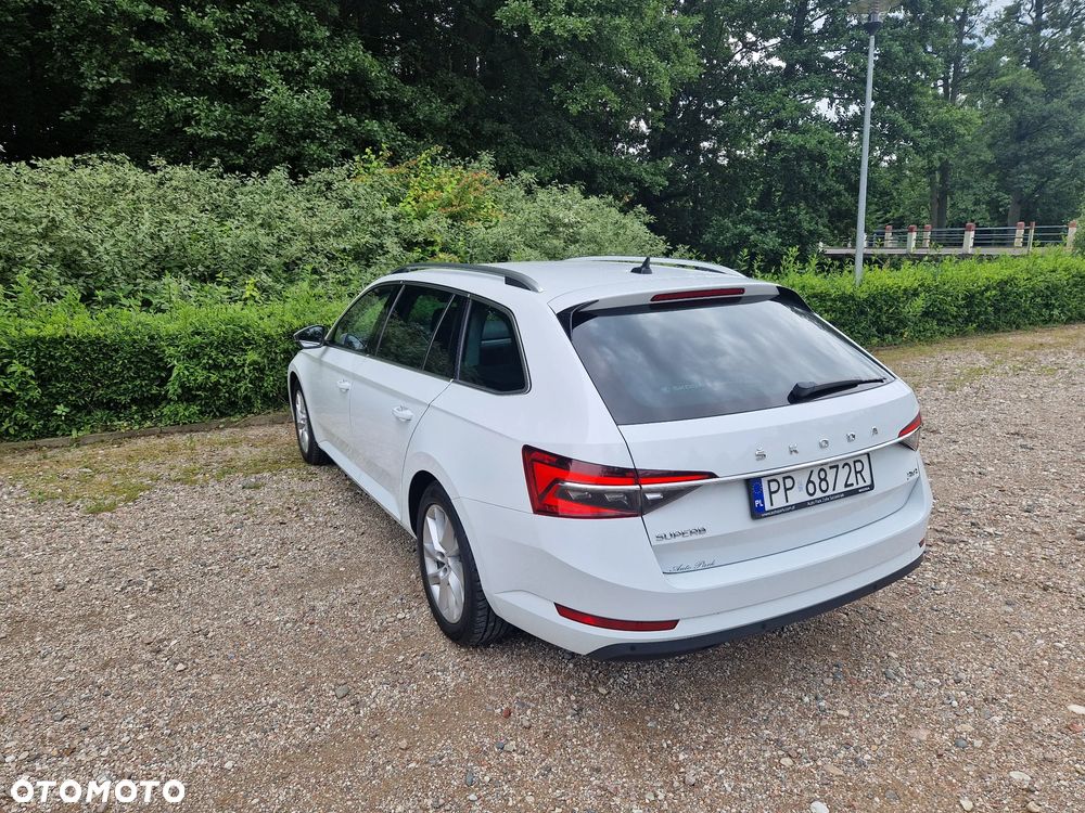 Skoda Superb 2.0 TDI SCR 4x4 Style DSG - 13