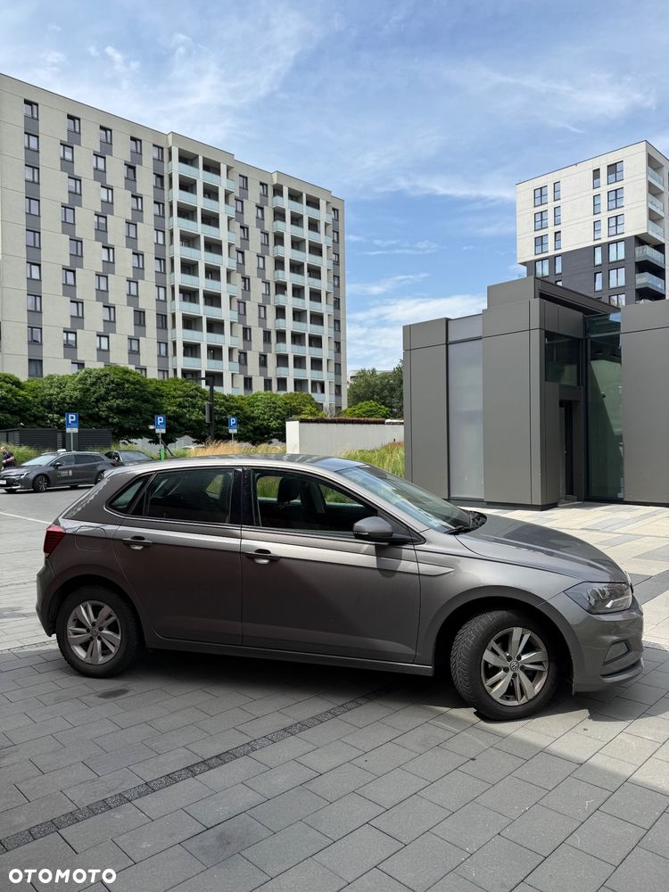 Volkswagen Polo 1.0 TSI Comfortline DSG - 2