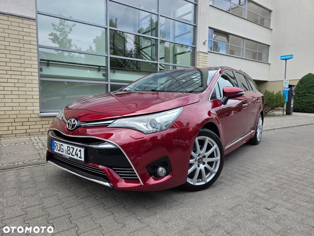 Toyota Avensis - 1