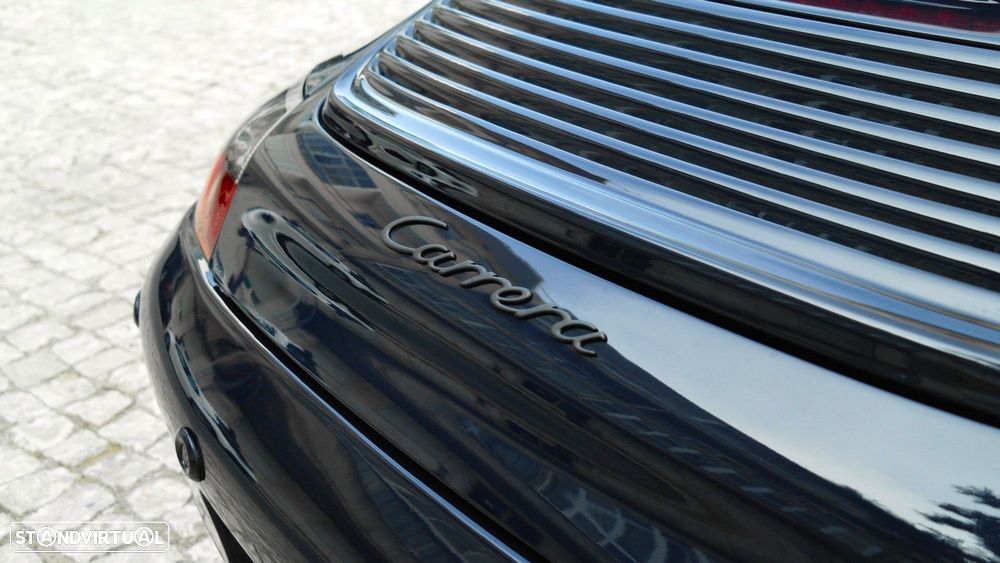 Porsche 911 (996) Carrera Coupé - 25