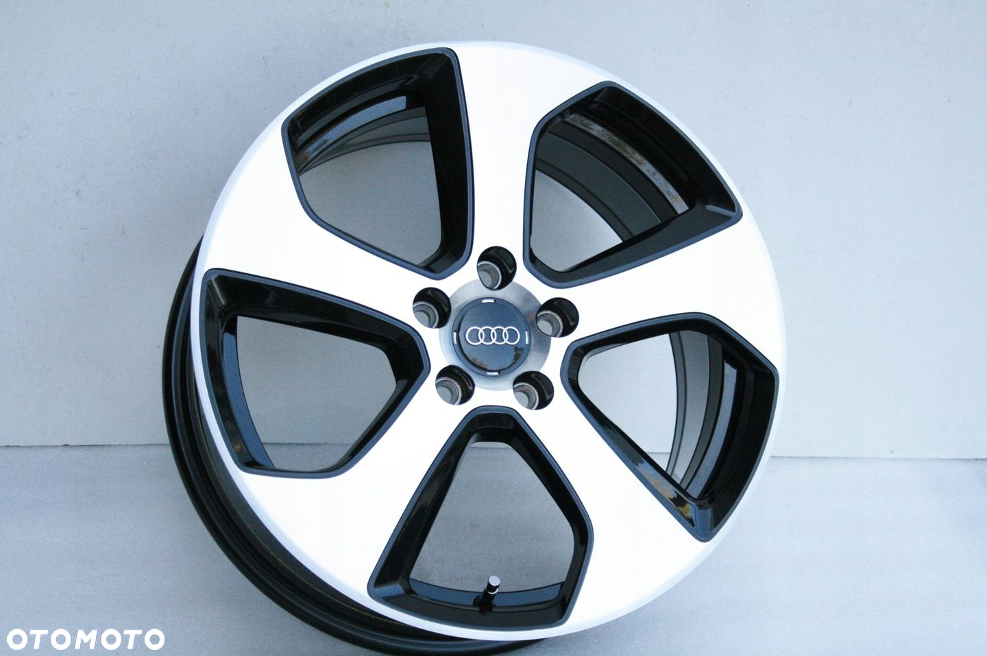 NOWE FELGI AUDI A3 8V0 8P0 Q3 Q2 18 OE ORYGINALNE - 5