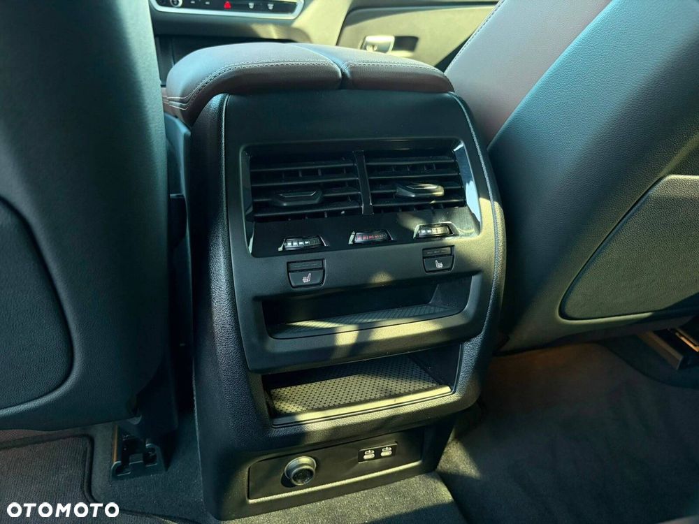 BMW X5 xDrive30d mHEV sport - 17