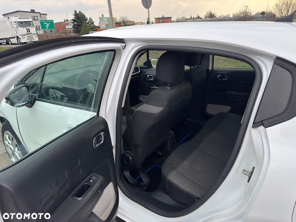 Citroën C3 BlueHDi 100 S&S SHINE - 10