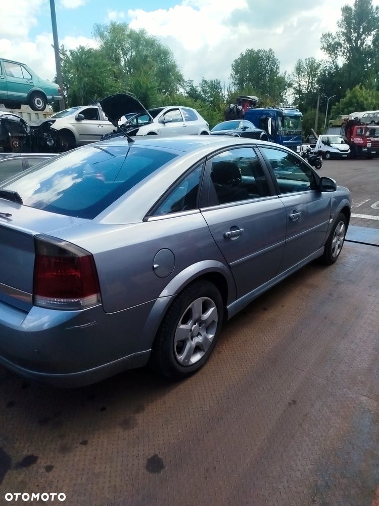 Opel Vectra C  FL na części - 9