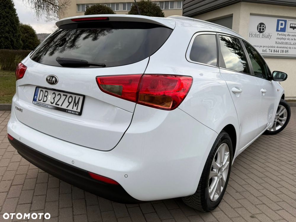 Kia Ceed 1.4 L - 21