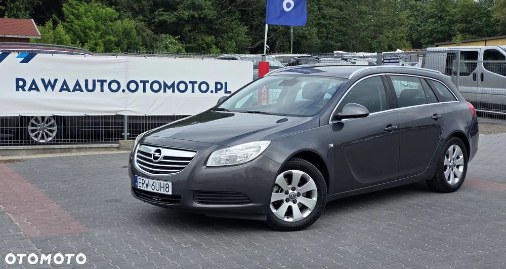 Opel Insignia 1.6 Turbo Design Edition - 1