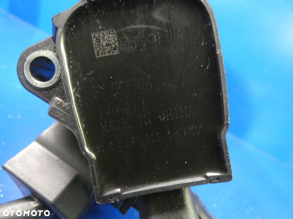 VOLVO XC40 1.5 T3 TURBO CEWKA ZAPŁONOWA CEWKI - 2