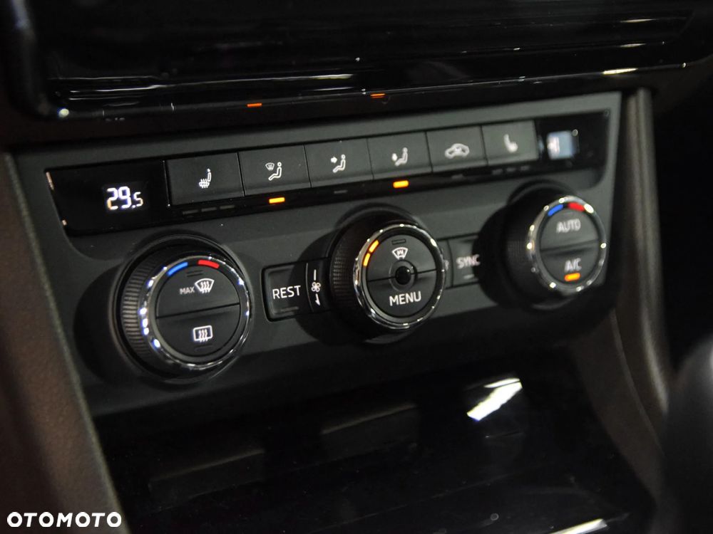 Skoda Superb 1.8 TSI L&K - 25