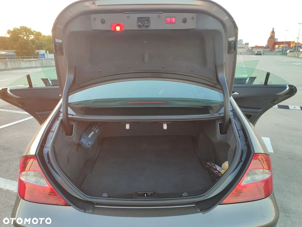 Mercedes-Benz CLS 320 CDI - 8