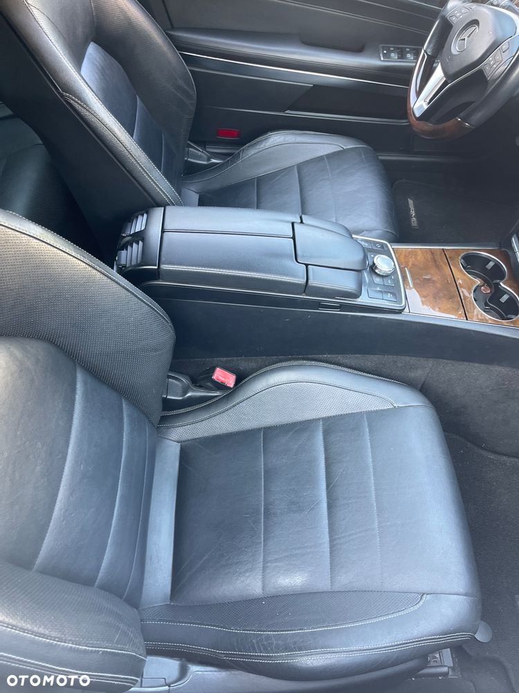 Mercedes-Benz Klasa E 350 - 24