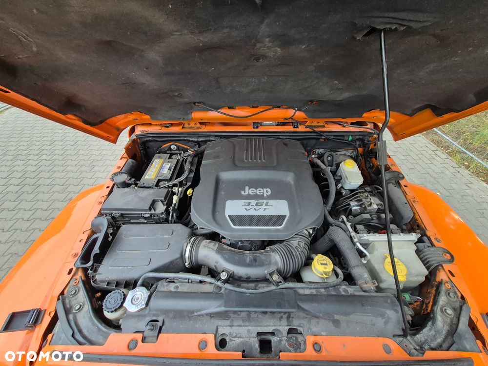 Jeep Wrangler 3.6 Unlim Sahara - 7