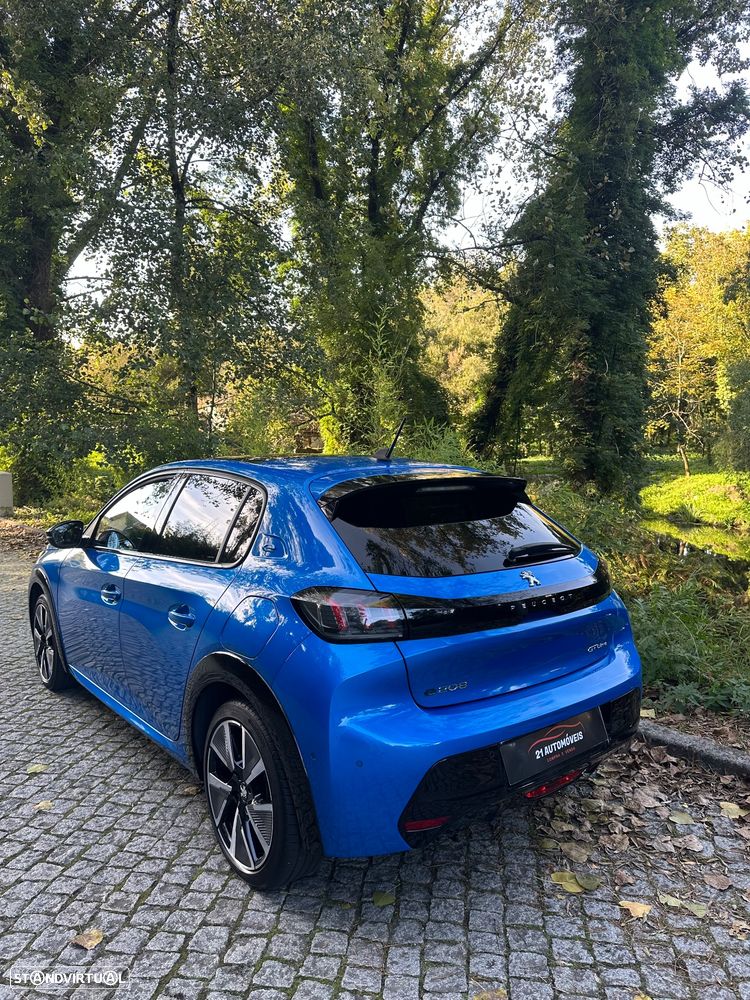 Peugeot e-208 GT - 7
