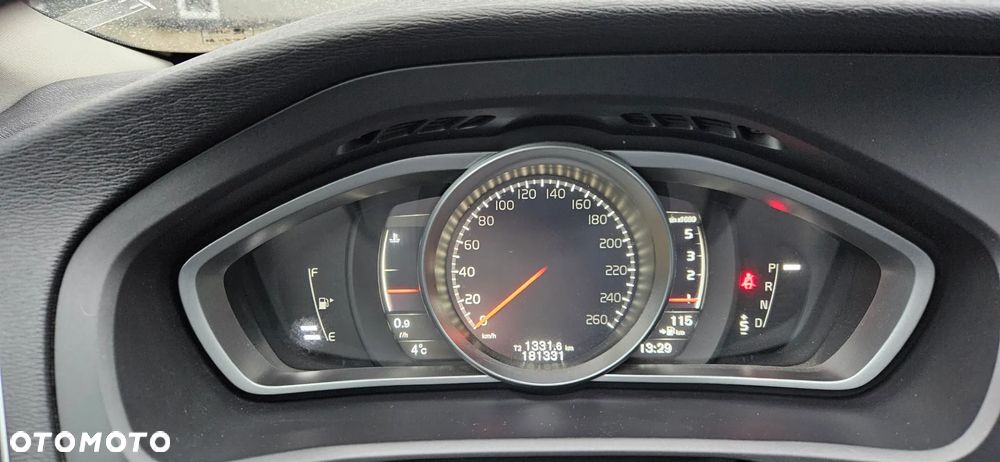 Volvo V40 D2 Geartronic - 35